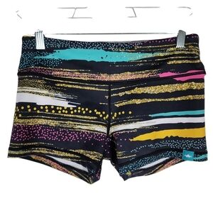 WODBOTTOM MID-RISE ATHLETIC BOOTY SHORTS